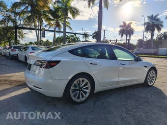 2022 Tesla Model 3 Long Range - miniatura 11