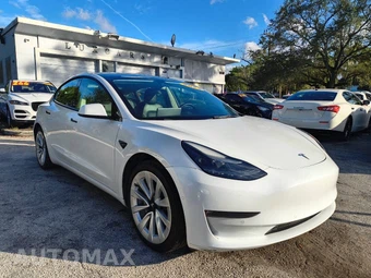 2022 Tesla Model 3 Long Range - miniatura 15