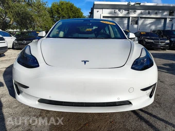 2022 Tesla Model 3 Long Range - miniatura 16