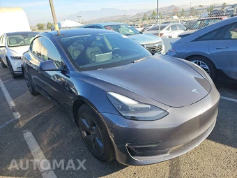 2022 Tesla Model 3 Long Range - miniatura 3