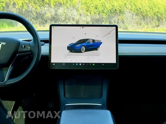 2022 Tesla Model 3 Long Range - miniatura 12