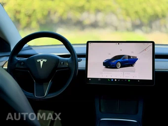 2022 Tesla Model 3 Long Range - miniatura 15