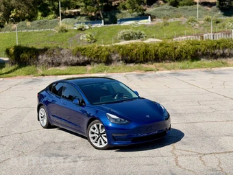 2022 Tesla Model 3 Long Range - miniatura 6