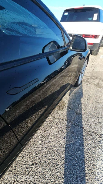 2022 Tesla Model 3 Long Range – miniatura 25