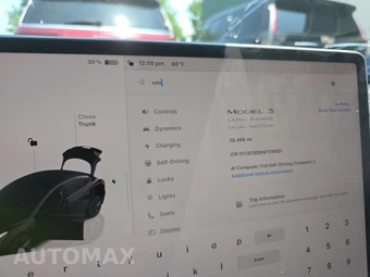 2022 Tesla Model 3 Long Range - miniatura 12
