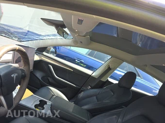 2022 Tesla Model 3 Long Range - miniatura 17