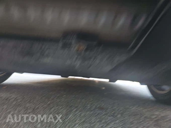 2022 Tesla Model 3 Long Range - miniatura 15