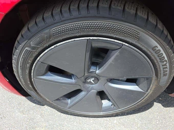 2022 Tesla Model 3 Long Range - miniatura 18