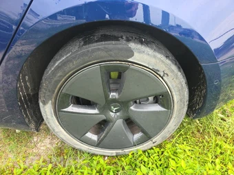 2022 Tesla Model 3 Long Range - miniatura 11