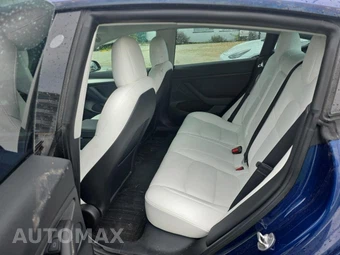 2022 Tesla Model 3 Long Range - miniatura 16