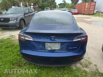 2022 Tesla Model 3 Long Range - miniatura 5