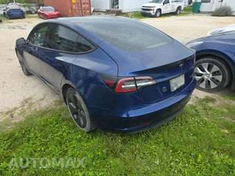2022 Tesla Model 3 Long Range - miniatura 6