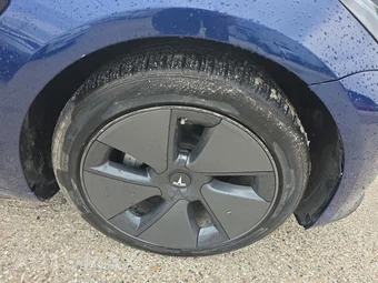 2022 Tesla Model 3 Long Range - miniatura 9