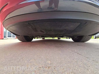 2022 Tesla Model 3 Long Range – miniatura 13