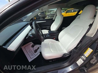 2022 Tesla Model 3 Long Range – miniatura 3