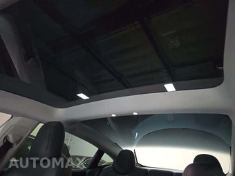 2022 Tesla Model 3 Long Range - miniatura 11