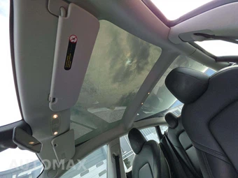 2022 Tesla Model 3 Long Range - miniatura 8