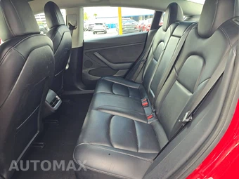2022 Tesla Model 3 Long Range – miniatura 13