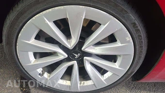 2022 Tesla Model 3 Long Range – miniatura 22