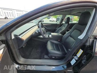2022 Tesla Model 3 Long Range - miniatura 3