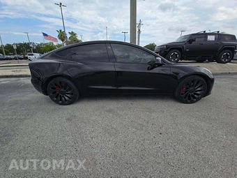 2022 Tesla Model 3 Performance - miniatura 4
