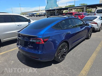 2022 Tesla Model 3 Performance - miniatura 4