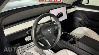2022 Tesla Model 3 Performance - miniatura 13
