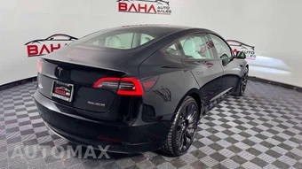 2022 Tesla Model 3 Performance - miniatura 7