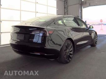 2022 Tesla Model 3 Performance - miniatura 4