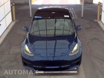2022 Tesla Model 3 Standard Range – miniatura 2