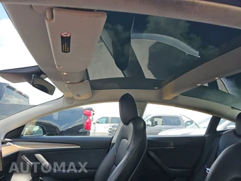 2022 Tesla Model 3 Standard Range – miniatura 18