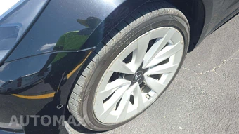2022 Tesla Model 3 Standard Range – miniatura 22