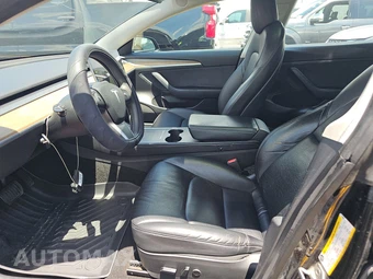 2022 Tesla Model 3 Standard Range – miniatura 7