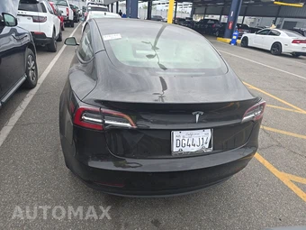 2022 Tesla Model 3 Standard Range - miniatura 5