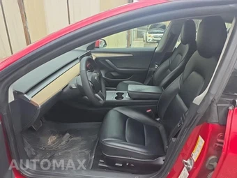 2022 Tesla Model 3 Standard Range – miniatura 13