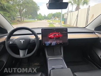 2022 Tesla Model 3 Standard Range – miniatura 14