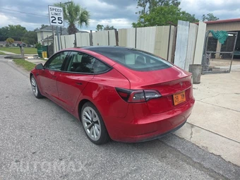 2022 Tesla Model 3 Standard Range – miniatura 6