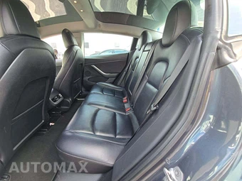 2022 Tesla Model 3 Standard Range – miniatura 10
