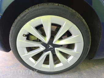 2022 Tesla Model 3 Standard Range – miniatura 28