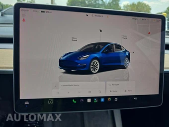 2022 Tesla Model 3 Standard Range – miniatura 10