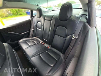 2022 Tesla Model 3 Standard Range – miniatura 13