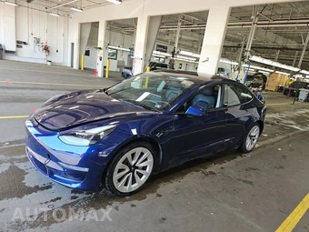 2022 Tesla Model 3 Standard Range