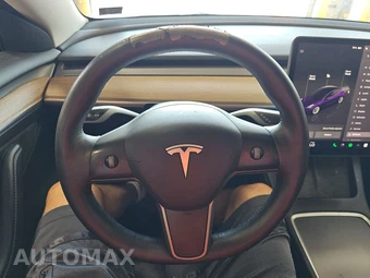2022 Tesla Model 3 Standard Range – miniatura 10
