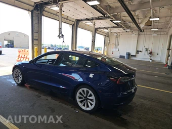2022 Tesla Model 3 Standard Range – miniatura 6