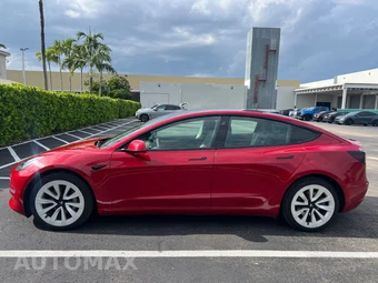 2022 Tesla Model 3 Standard Range – miniatura 12
