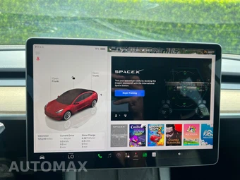 2022 Tesla Model 3 Standard Range – miniatura 35
