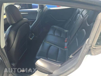 2022 Tesla Model 3 Standard Range - miniatura 13