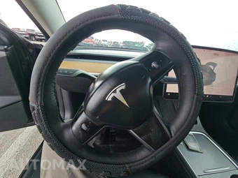 2022 Tesla Model 3 Standard Range – miniatura 10