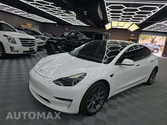 2022 Tesla Model 3 Standard Range