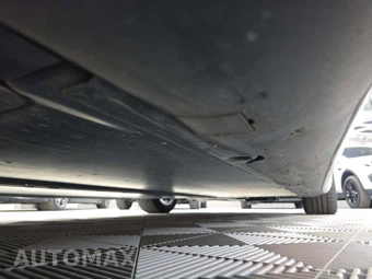 2022 Tesla Model 3 Standard Range – miniatura 18
